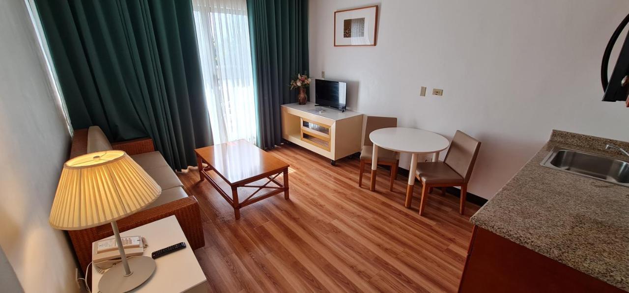Surestay By Best Western Guam Airport Barrigada Exteriör bild
