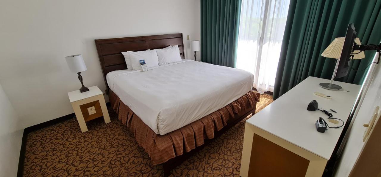 Surestay By Best Western Guam Airport Barrigada Exteriör bild